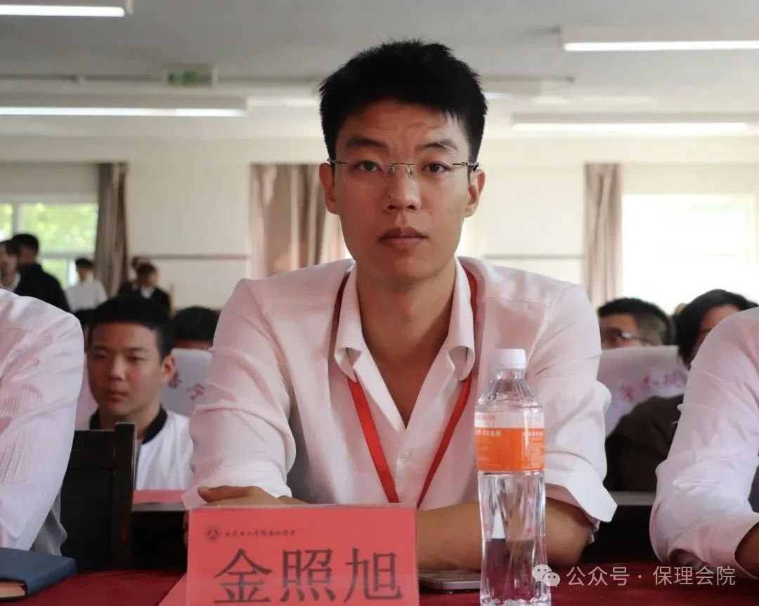 高校速递 | Beat365中文官方网站会计学院举办“共筑成长桥梁，探索共育之路”家校共育活动