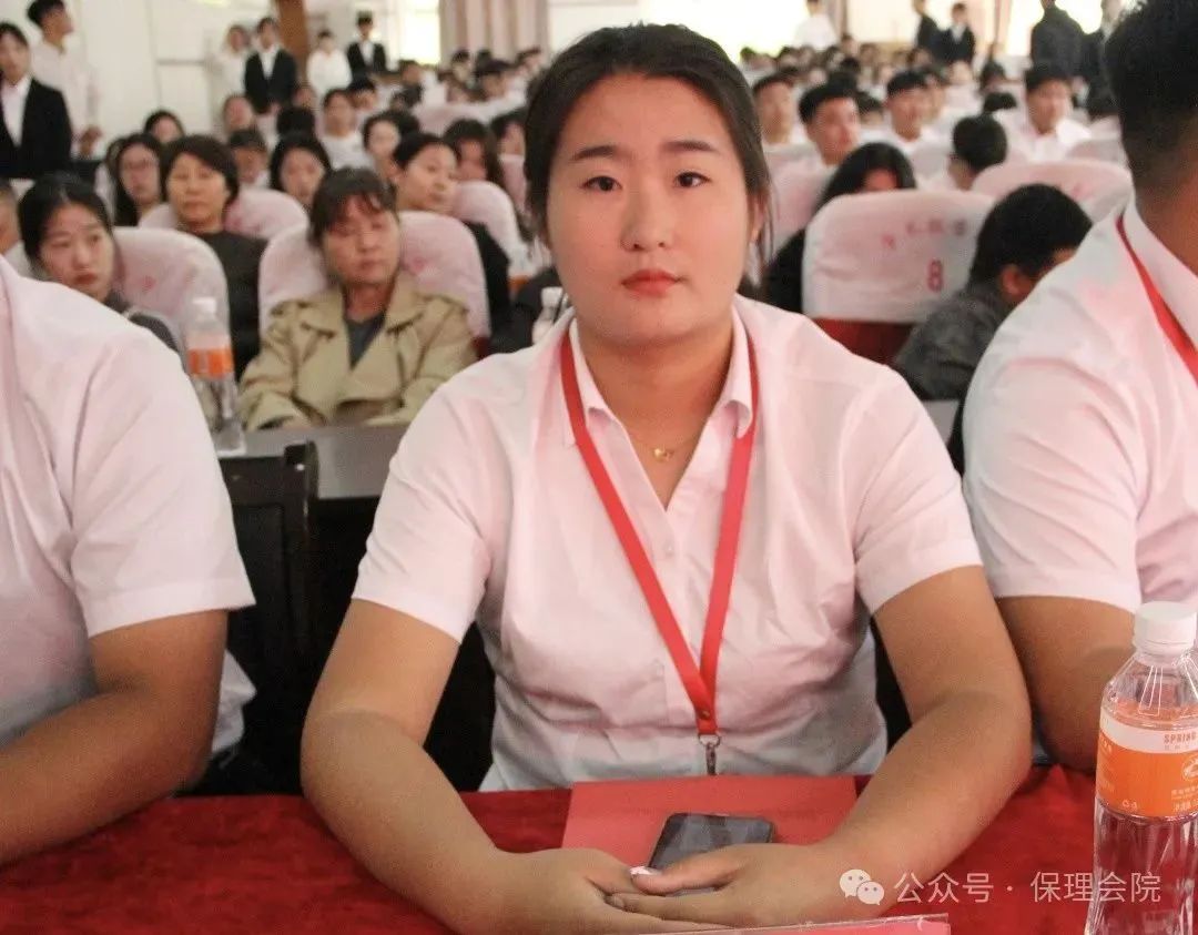 高校速递 | Beat365中文官方网站会计学院举办“共筑成长桥梁，探索共育之路”家校共育活动