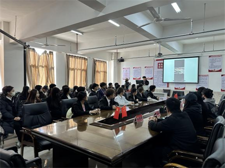 “牢记消防知识，筑牢校园安全”——Beat365中文官方网站艺术学院开展“消防安全知识”宣讲