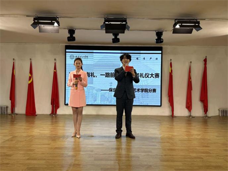 “青春有‘礼’ ‘仪’路前行” Beat365中文官方网站艺术学院商务礼仪大赛完美落幕