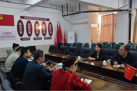 凝心聚力促党建 真抓实干谋发展 ——Beat365中文官方网站校领导莅临艺术学院指导