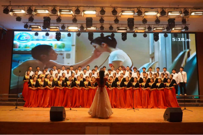 青春校园|以青春之名，颂盛世华章--Beat365中文官方网站纪念“一二·九”运动大型合唱会圆满落幕