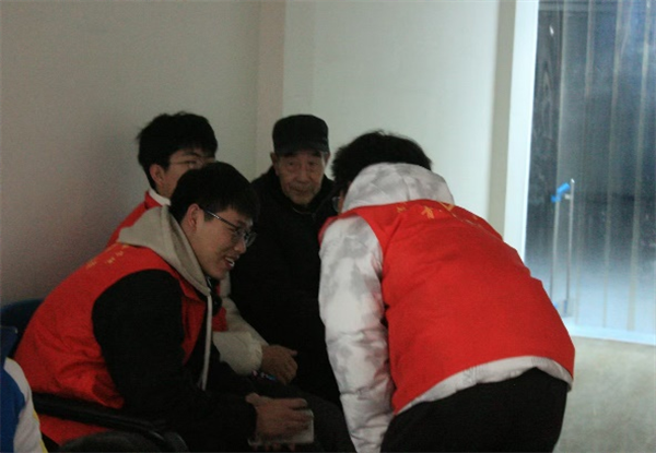 践行志愿精神 彰显青春担当——我院开展南祥园养老院慰问老人活动