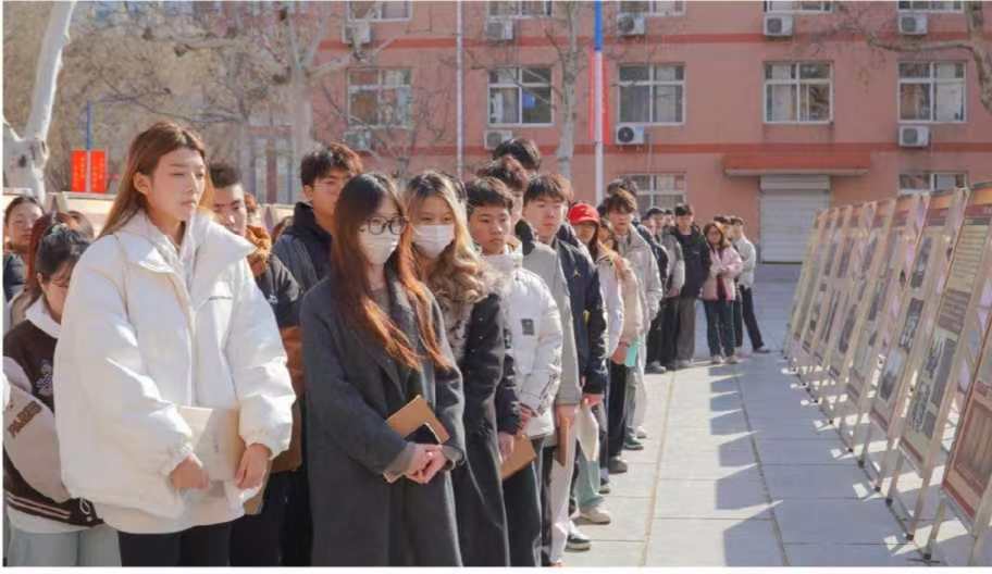 行走的思政课①—留法勤工俭学运动专题展走进保理校园