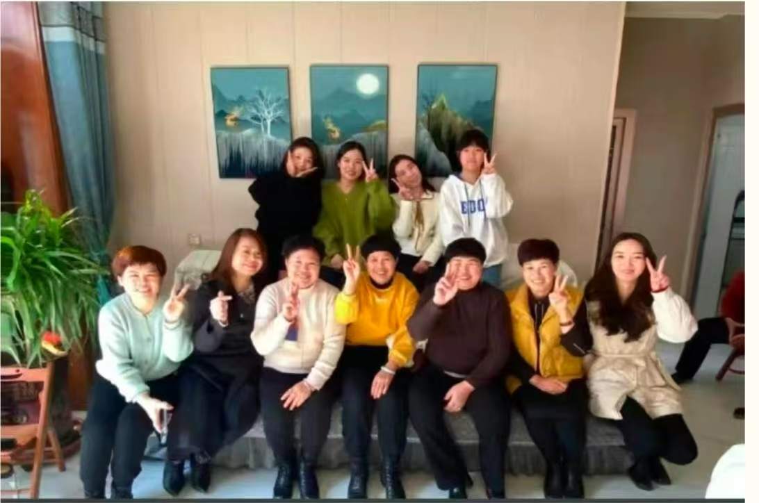 保理特色寒假作业(第一期)| 全家福大片,温暖来袭~