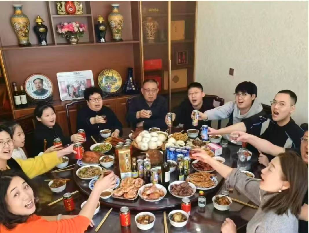 保理特色寒假作业(第一期)| 全家福大片,温暖来袭~