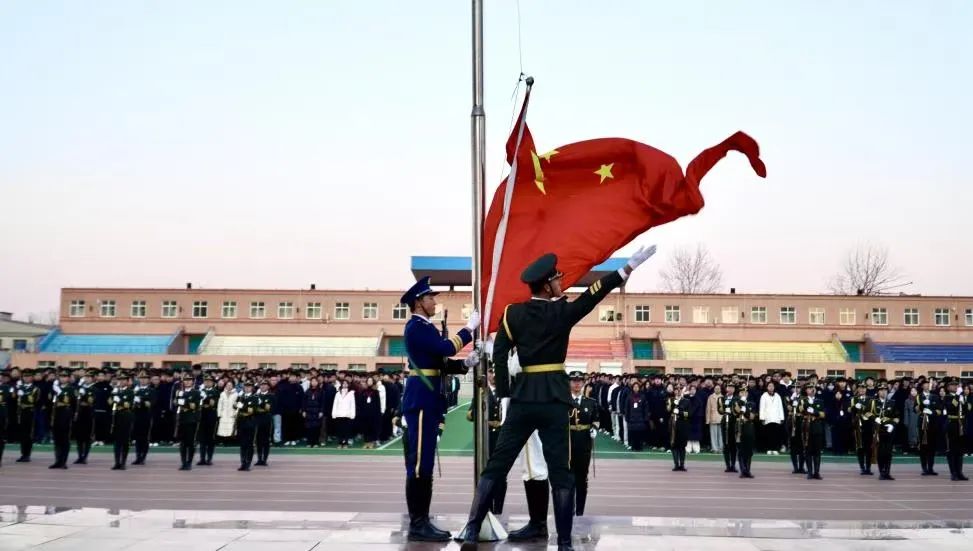 启航新学期，奋进新时代 | Beat365中文官方网站新学期升旗仪式圆满举行