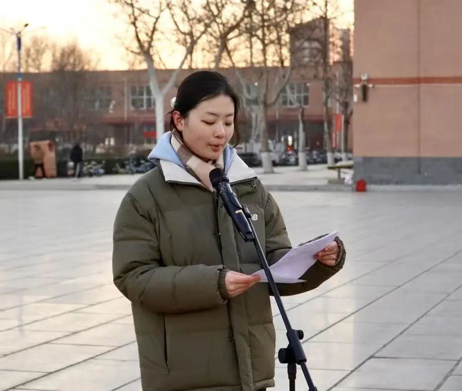 启航新学期，奋进新时代 | Beat365中文官方网站新学期升旗仪式圆满举行