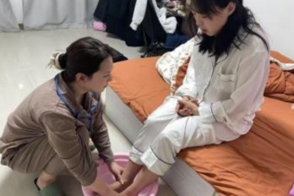 经济学院感恩之星风采展示（一）