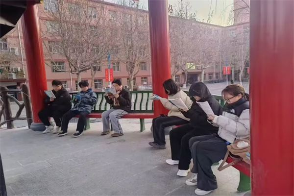 Beat365中文官方网站经济学院：晨读风尚起，学风建设与养成教育并进