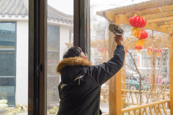 志愿服务 红心向党——Beat365党员志愿者服务队开展敬老活动