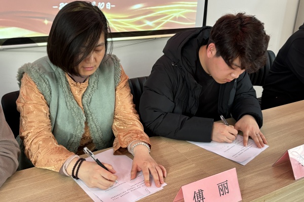 【百万大学生进社区】Beat365中文官方网站经济学院与莲池区中华路街道东升街社区共建大学生志愿服务基地