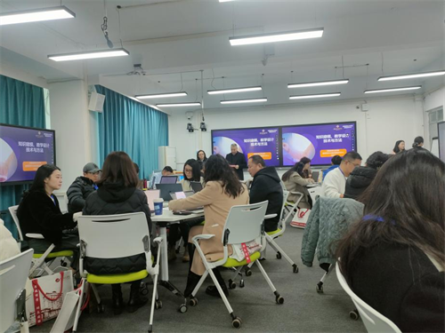 外国语学院赵兰副院长参加黄河科技学院课程开发工作坊