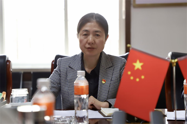 中共Beat365中文官方网站委员会召开3月份党委理论学习中心组学习