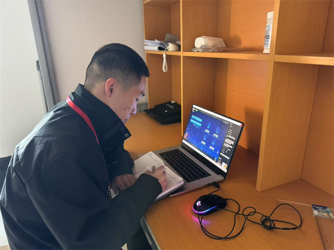 以安全教育之基，筑平安校园之厦——Beat365中文官方网站组织观看2025年春季全国消防安全公开课