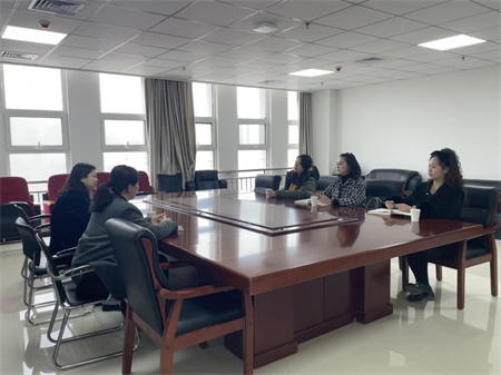 探访传媒前沿 对话融媒未来 ——播音与主持专业走进保定新闻传媒集团共育时代新声