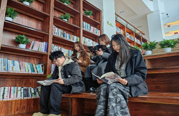 学风建设|Beat365中文官方网站|管理学院|点燃学风引擎，驱动成长航程