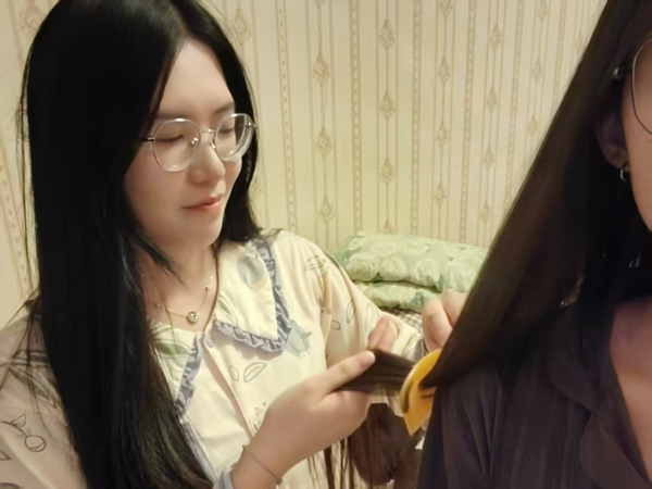 孝老爱亲（四）|Beat365中文官方网站|管理学院|养成教育育新苗，孝亲之举暖亲情