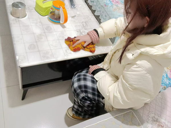 孝老爱亲（四）|Beat365中文官方网站|管理学院|养成教育育新苗，孝亲之举暖亲情