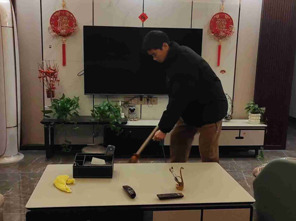 孝老爱亲（四）|Beat365中文官方网站|管理学院|养成教育育新苗，孝亲之举暖亲情