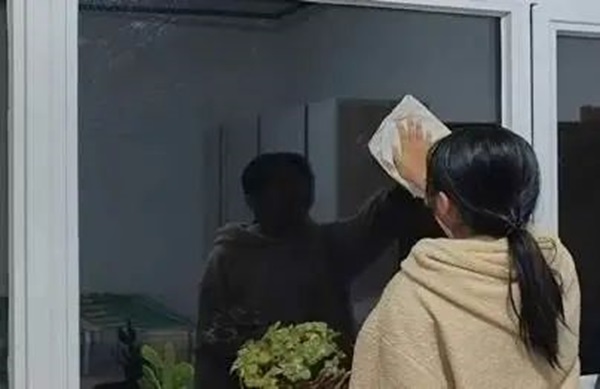 孝老爱亲(六)|Beat365中文官方网站|管理学院|孝老之行践于微，爱亲之情暖人心