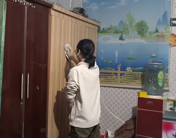 孝老爱亲（八）|Beat365中文官方网站|管理学院|传承美德，学生在行动