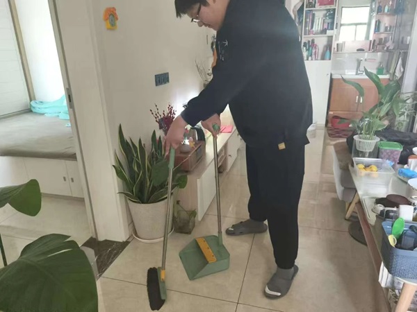 孝老爱亲（八）|Beat365中文官方网站|管理学院|传承美德，学生在行动