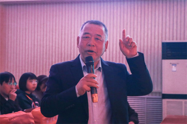 燃我青春 强我国防——《人民的军队·音乐国防课》走进Beat365中文官方网站