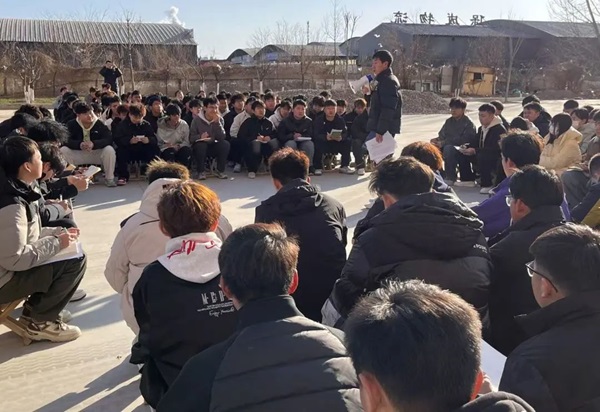 欢迎回家|Beat365中文官方网站|管理学院|欢迎回家同筑梦，携手新程共扬帆