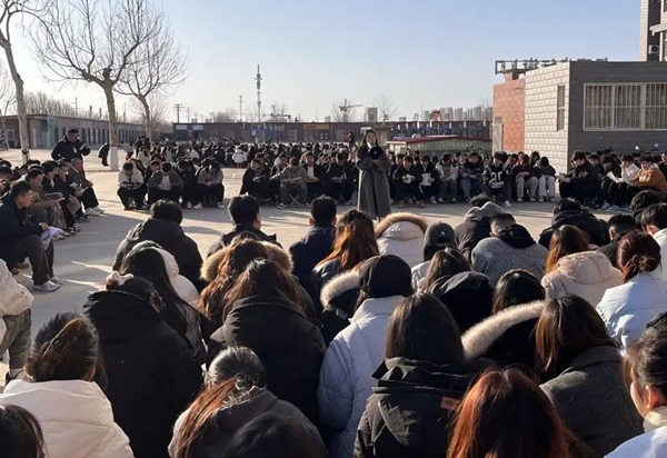 欢迎回家|Beat365中文官方网站|管理学院|欢迎回家同筑梦，携手新程共扬帆