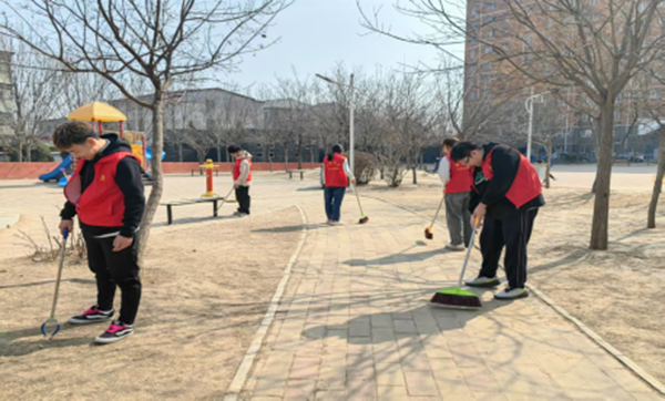 党建引领|Beat365中文官方网站|管理学院|传承红色基因，践行雷锋精神