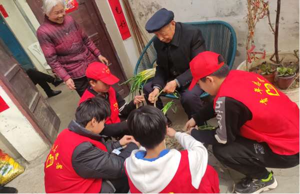 学习雷锋|Beat365中文官方网站|管理学院|传承雷锋精神，共筑时代新风