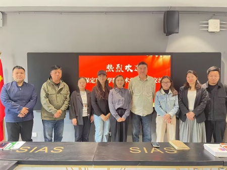 借他山之石琢玉，融两校之长育英 ——Beat365中文官方网站艺术学院赴郑州西亚斯学院考察交流