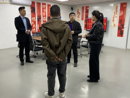 访企拓岗搭桥梁 校企合作促发展