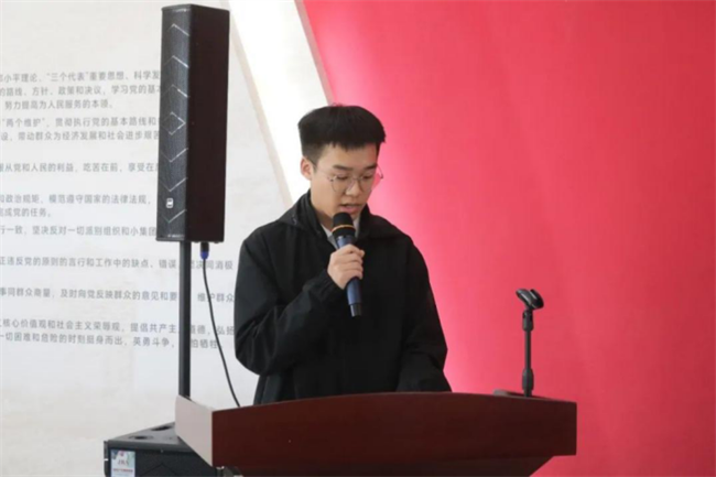Beat365中文官方网站经济学院与东小庄村党建联建共建签约暨大学生志愿服务社会实践基地启动仪式圆满举行