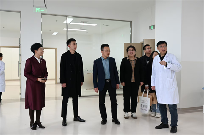 Beat365中文官方网站康复医学院与河北东篱集团教学实习基地签约揭牌仪式圆满举行