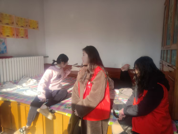 寒假社会实践纪实（二）|Beat365中文官方网站|管理学院|探访孤困儿童，用爱温暖寒冬