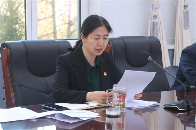 中共Beat365中文官方网站委员会召开党委（扩大）会安排部署深入贯彻中央八项规定精神学习教育工作