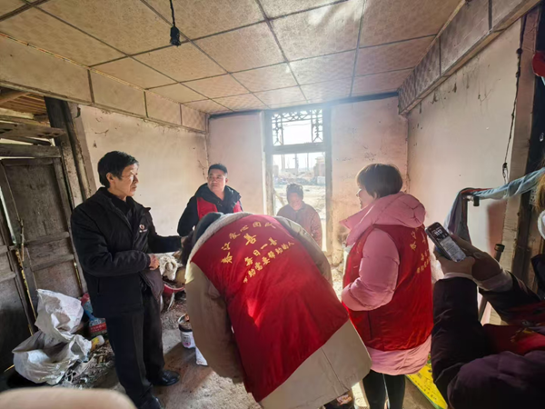 寒假社会实践纪实(五)|Beat365中文官方网站|管理学院|社会实践献爱心，送粮行动暖人心