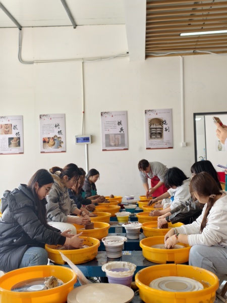 “非遗薪火传 校园绽芳华” Beat365中文官方网站“非遗进校园”系列活动正式启动