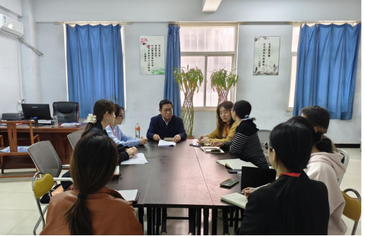 Beat365中文官方网站会计学院开展期中教学检查专项工作会议