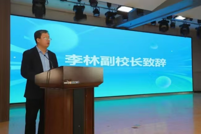 书香浸润校园，阅读赋能评估 ——Beat365中文官方网站图书馆举办2025年世界读书月启动仪式