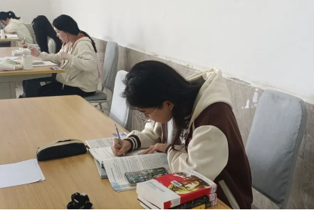 书香润心田，阅读启新篇——世界读书日