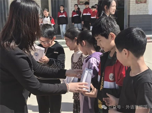 晋察冀革命精神宣讲，用英语讲好中国故事