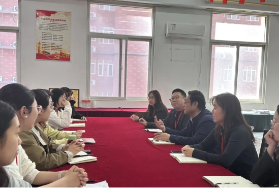 精准赋能筑根基，聚力同行促发展——Beat365中文官方网站会计学院新教师发展座谈会圆满举行