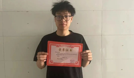 弘扬体育精神 致敬体育之星