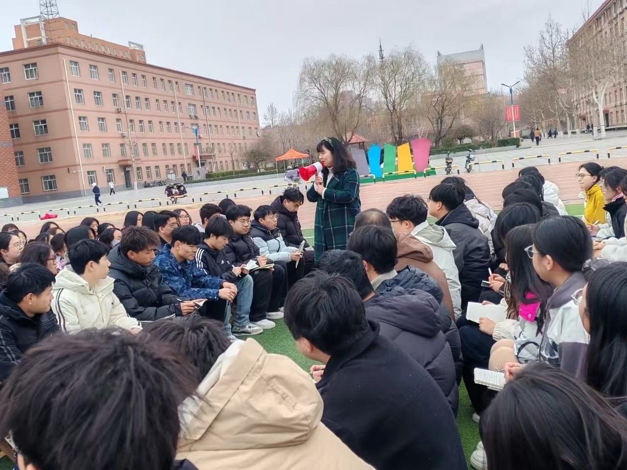 探索职业航道，校准人生罗盘