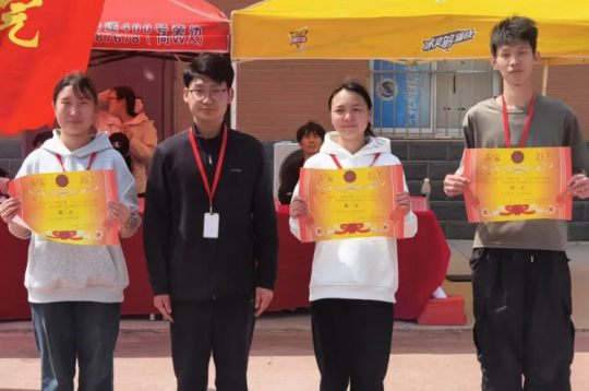 力撼乾坤，绳舞狂欢