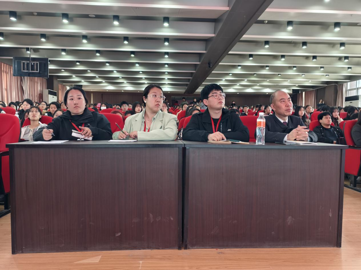 聚焦心理成长 共筑心灵防线