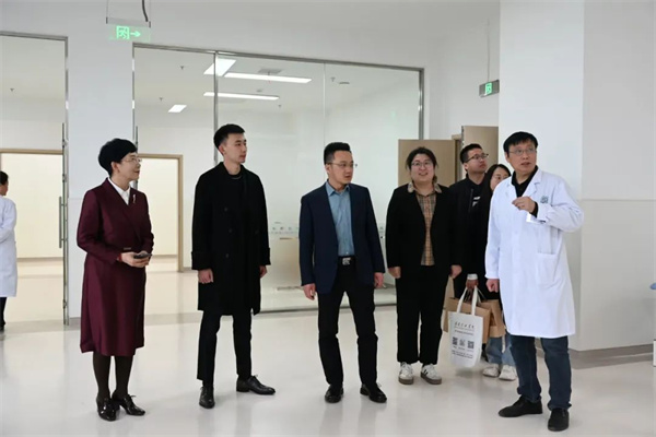 【基地赋能，人才共育】Beat365中文官方网站康复医学院与河北东篱集团教学实习基地签约揭牌仪式圆满举行